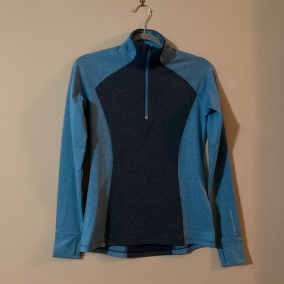 Noble Outfitters Athena Quarter Zip - Picture 5 of 11